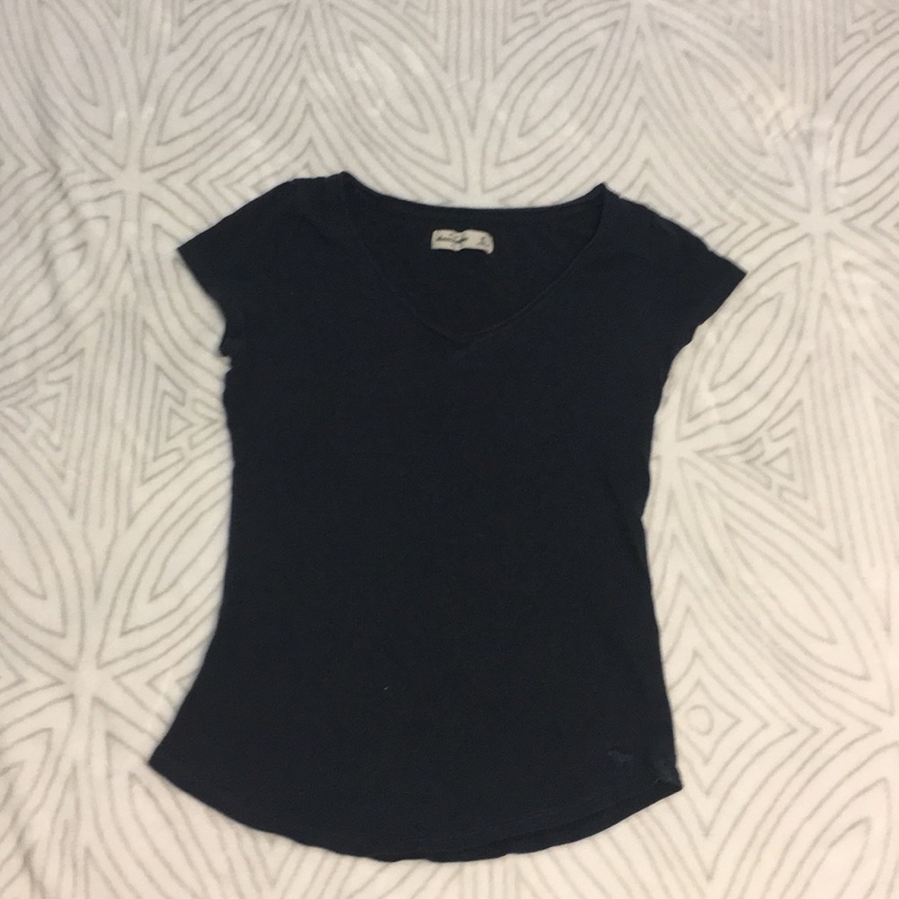 Abercrombie V-neck shirt